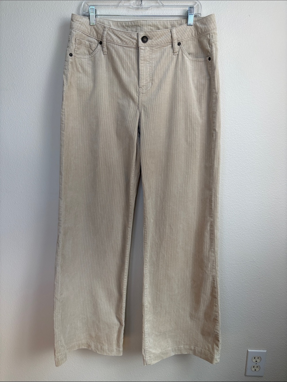 cabi Asher Corduroy Wide Leg Pants Tan Beige Pinstripe Size 10 Style 4630